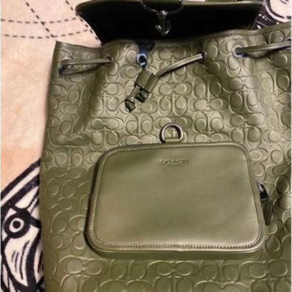 Green coach backpack - Picture 5 of 6